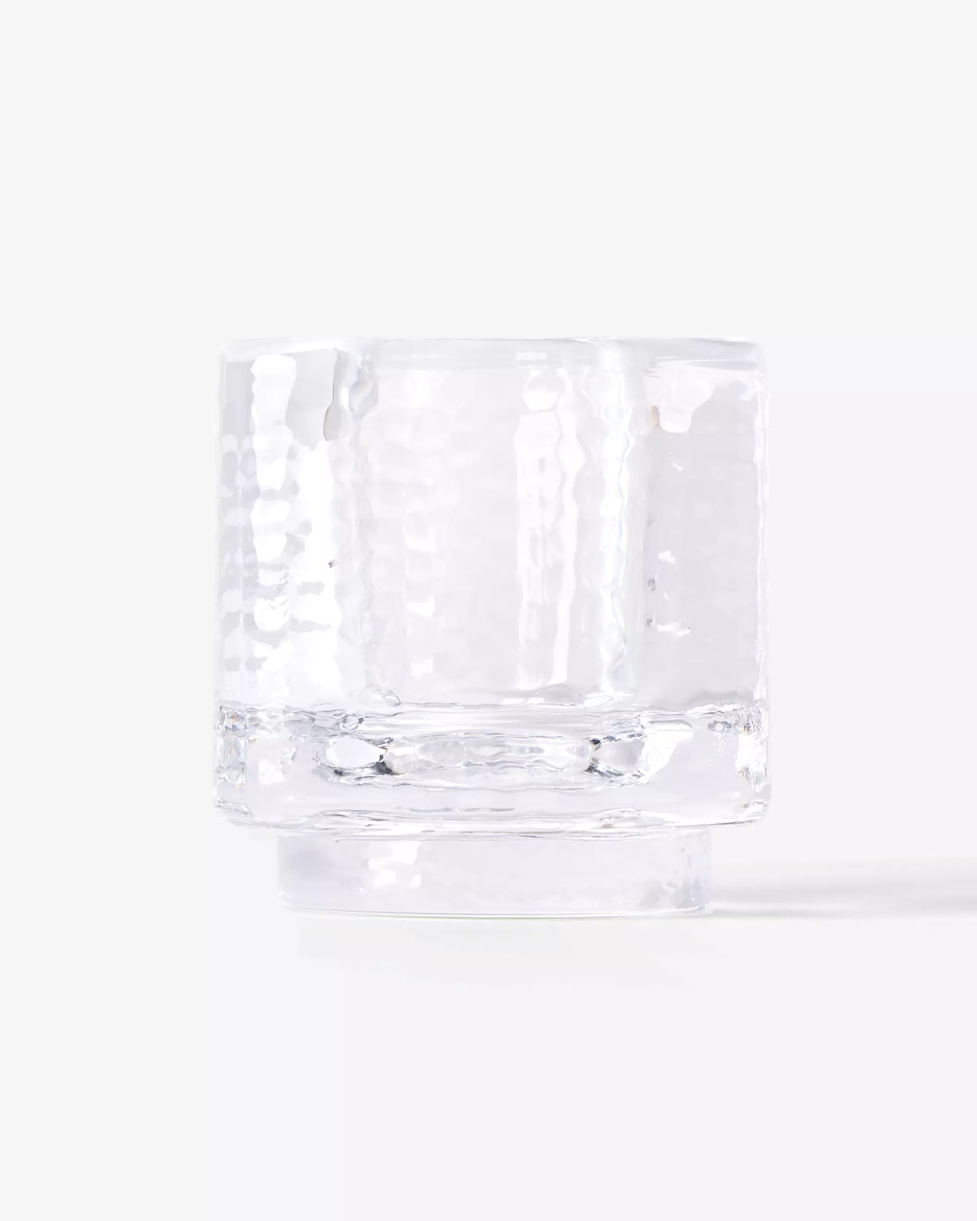 theelichthouder ⌀7x7cm Kub glas gehamerd transparant