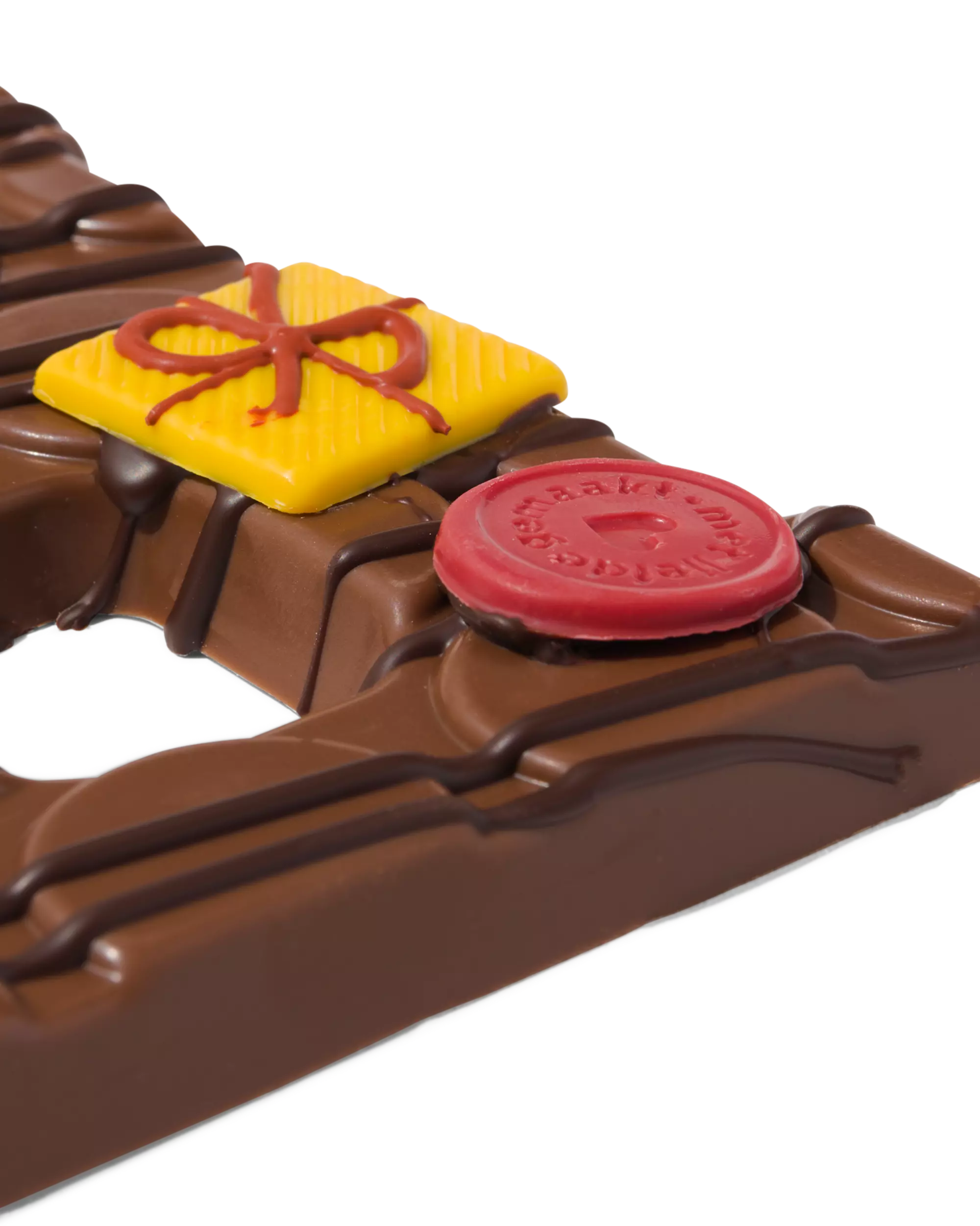 handgedecoreerde chocoladeletter melk F 180g