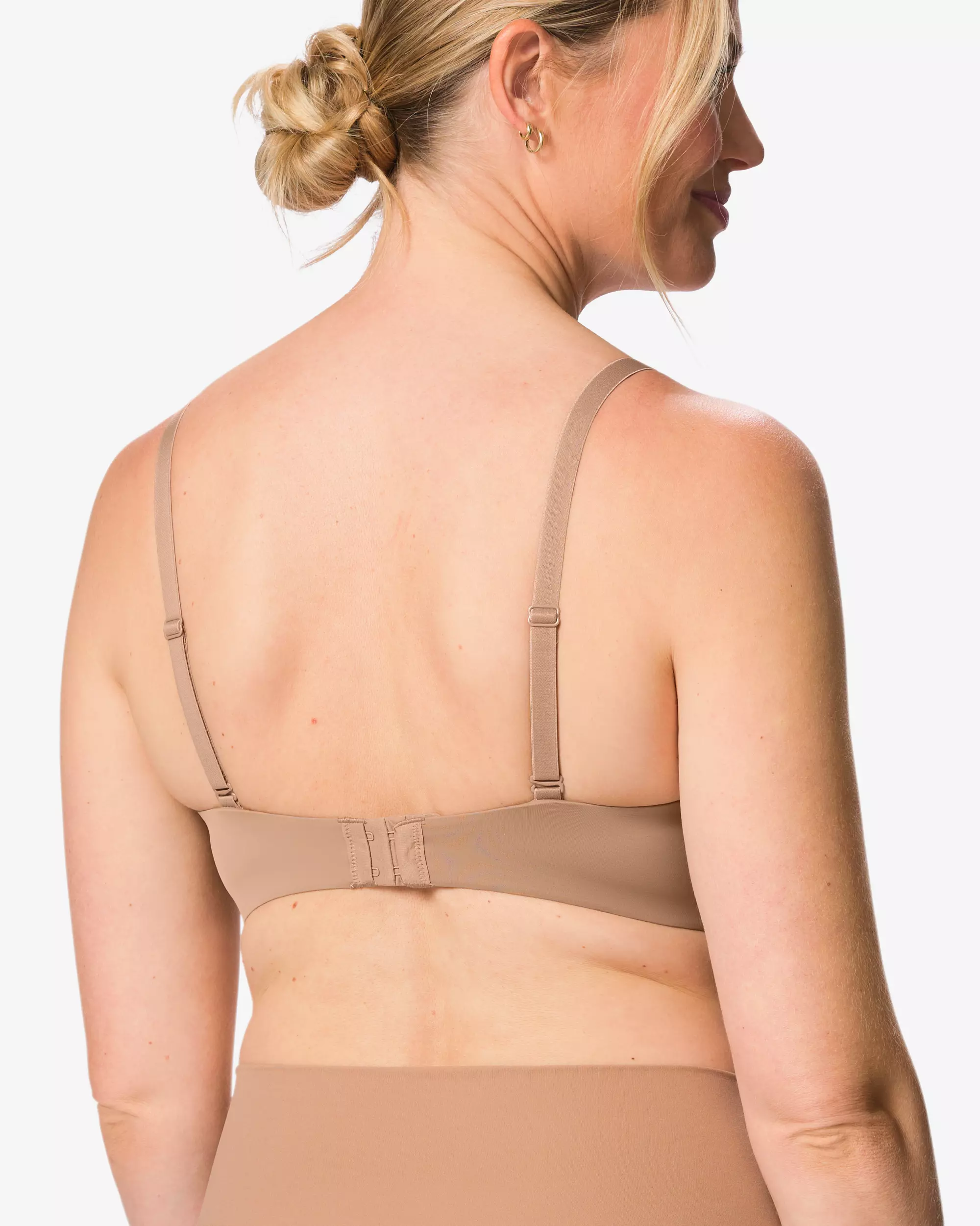 soutien-gorge préformé sans armatures