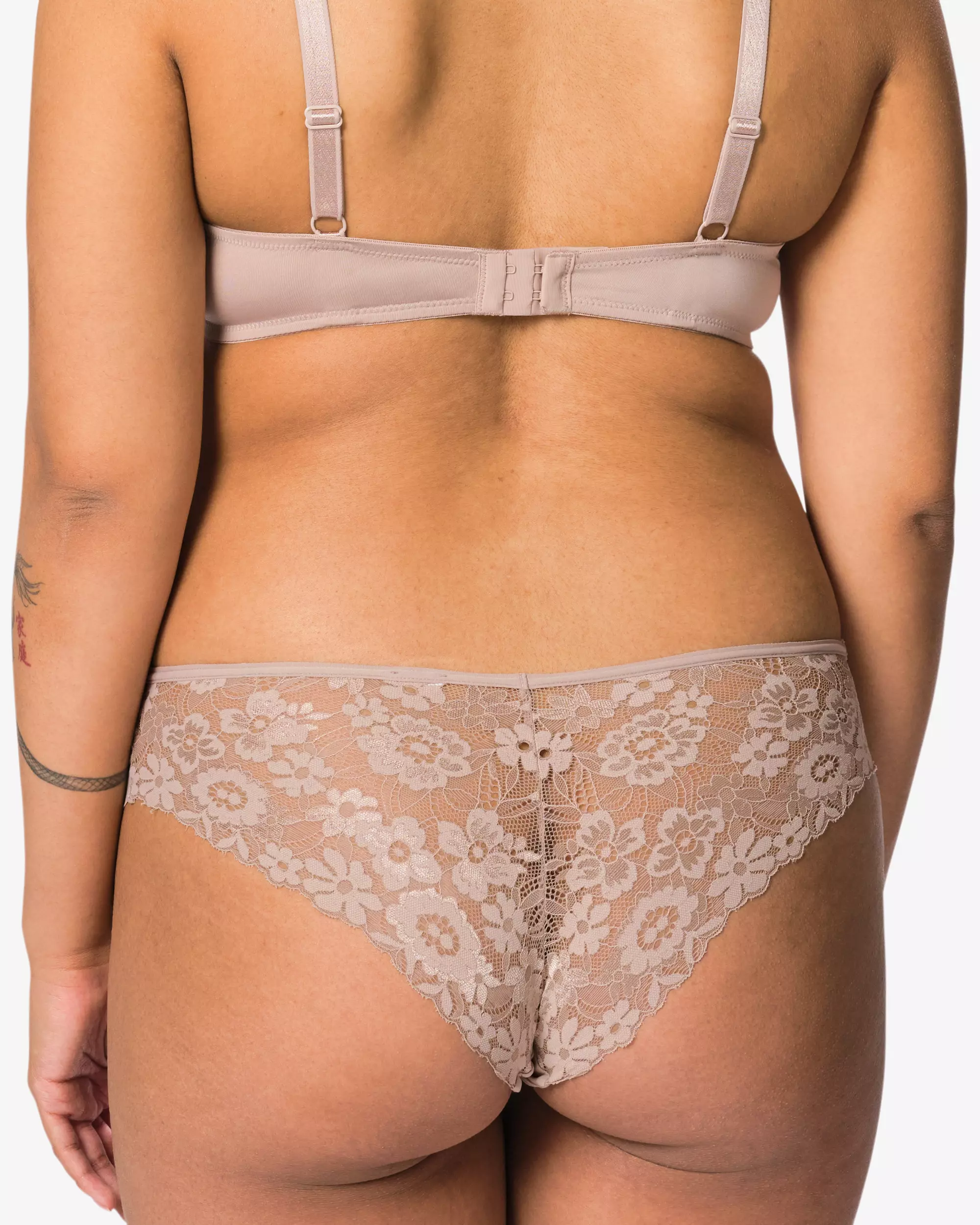 slip brésilien femme microfibre avec dentelle