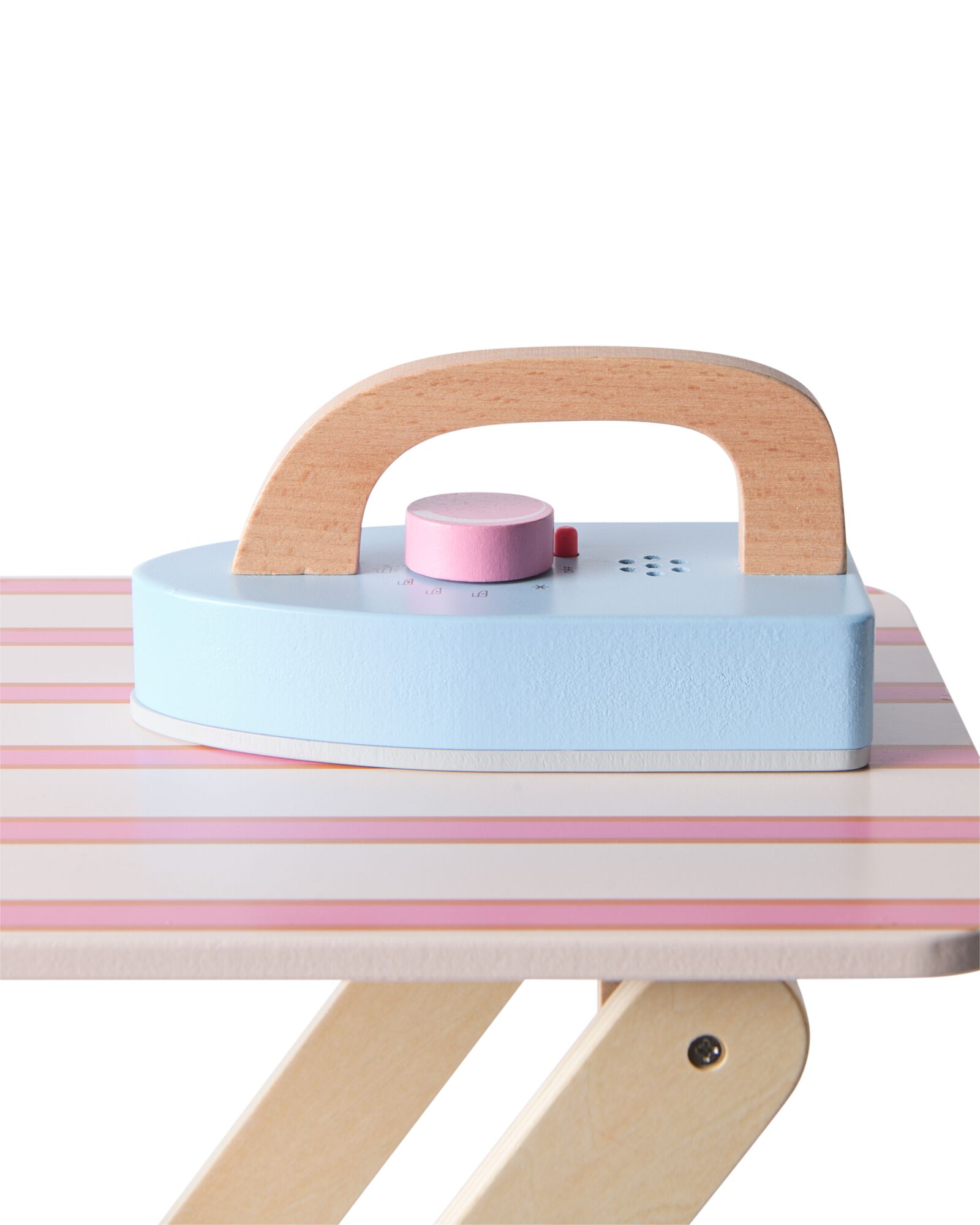 kinderstrijkplank met strijkijzer 48x50cm hout - 15100419 - HEMA