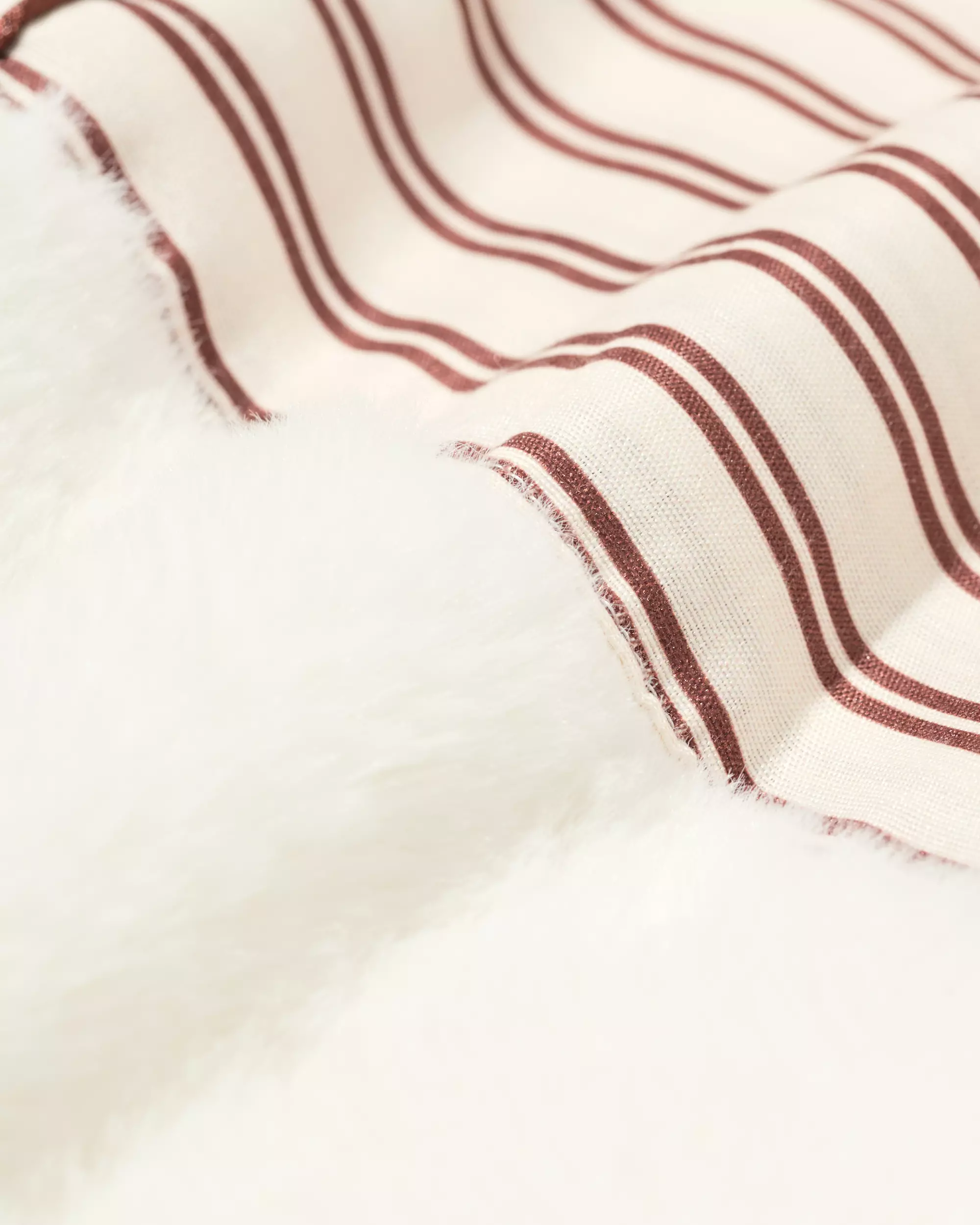 bankponcho fluffy strepen