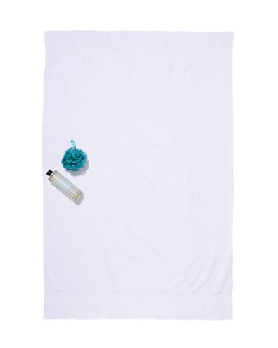 serviette de bain qualit&eacute; &eacute;paisse blanche 100x150 blanc serviette 100 x 150 - 5230024 - HEMA